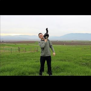 Meet your Posher, James